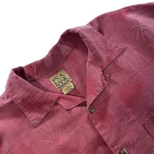 Jos A Bank Men's Large Palm Leaf Button Up Shirt Short Sleeve Casual Hawaiian